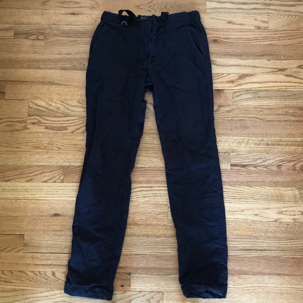 Uniqlo navy adjustable jogger khaki pants